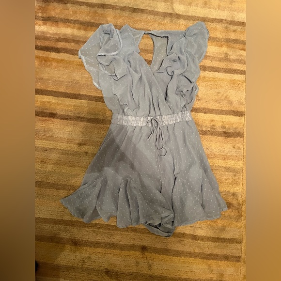 Romper - Picture 2 of 3